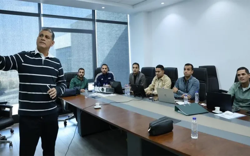 نهاية الموسم.. مصير رئيس لجنة الحكام في يد اتحاد الكرة المصري والبديل الجاهز